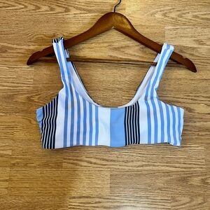 SHEIN never worn blue, white and black swim top